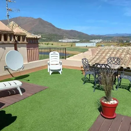 Séjour chez l'habitant Santa Maria Preciosa Adosada Con Solarium *